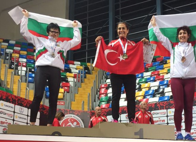 Tatyana Nikolova 60m second place