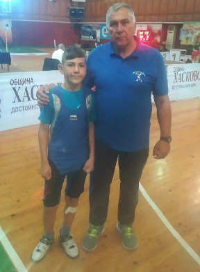 VIKTOR NIKOLOV